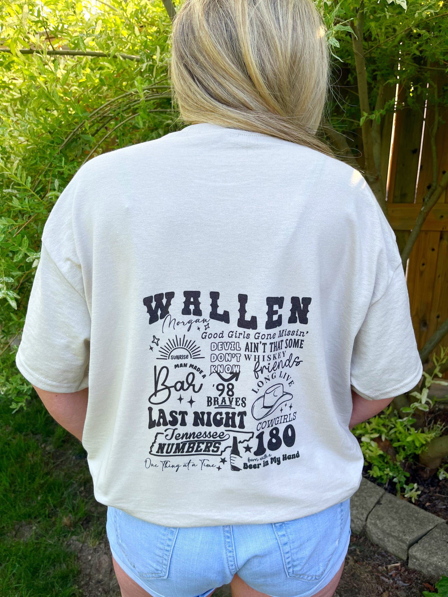 Wallen Collage Tee