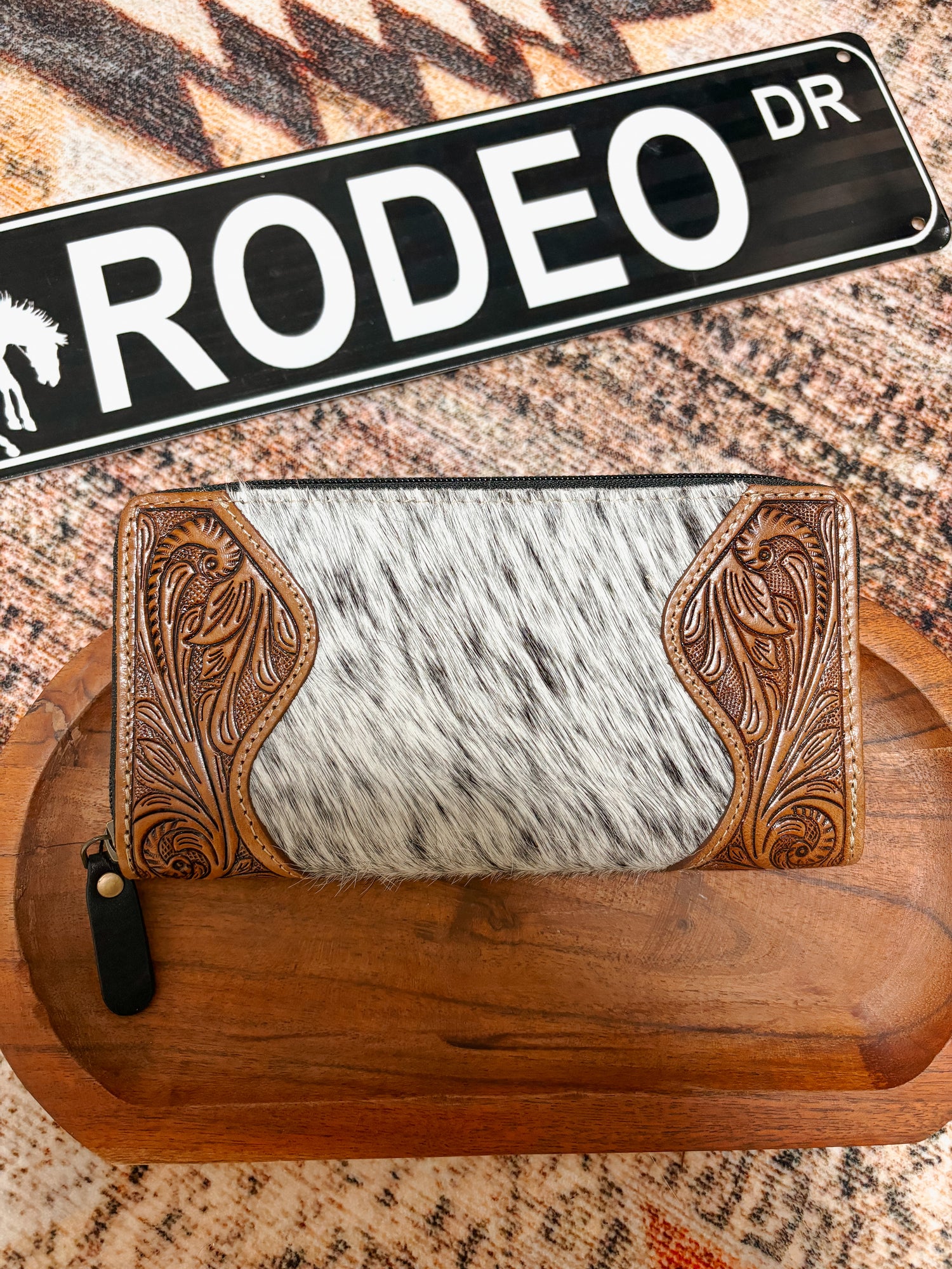 Purses & Wallets