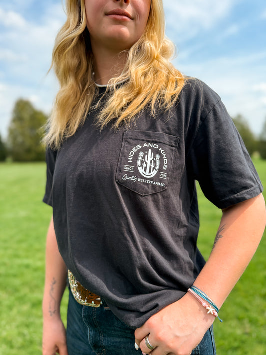Branded Horseshoe Pocket Tee (Black)